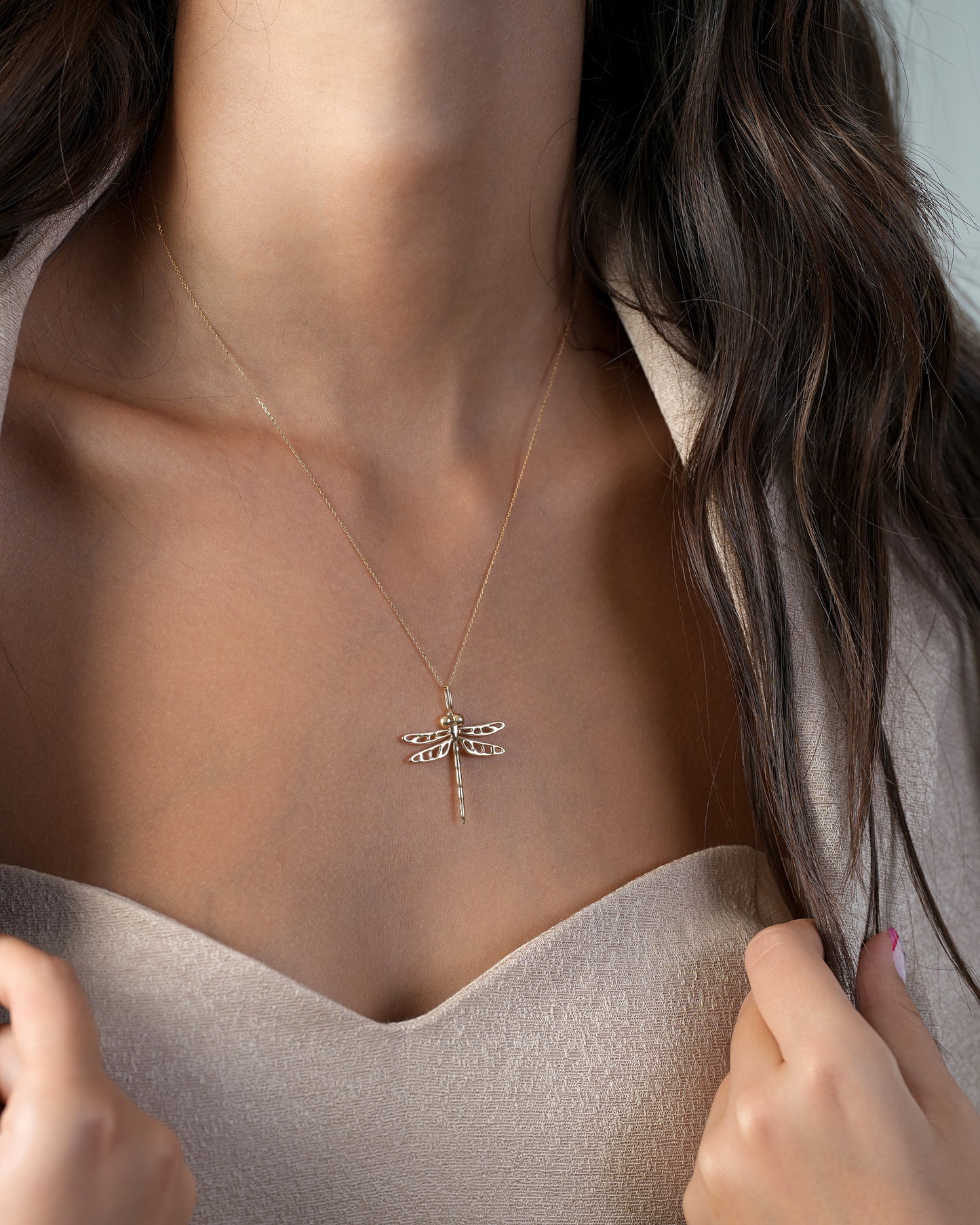 18ct Gold Dragonfly Pendant