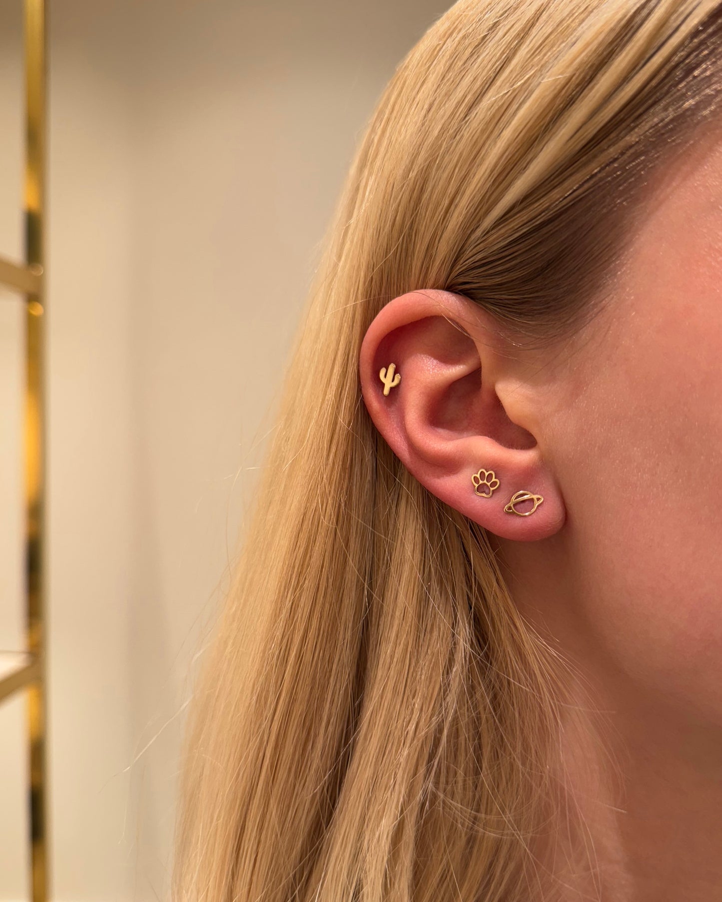 18ct Gold Minimal Cactus Studs