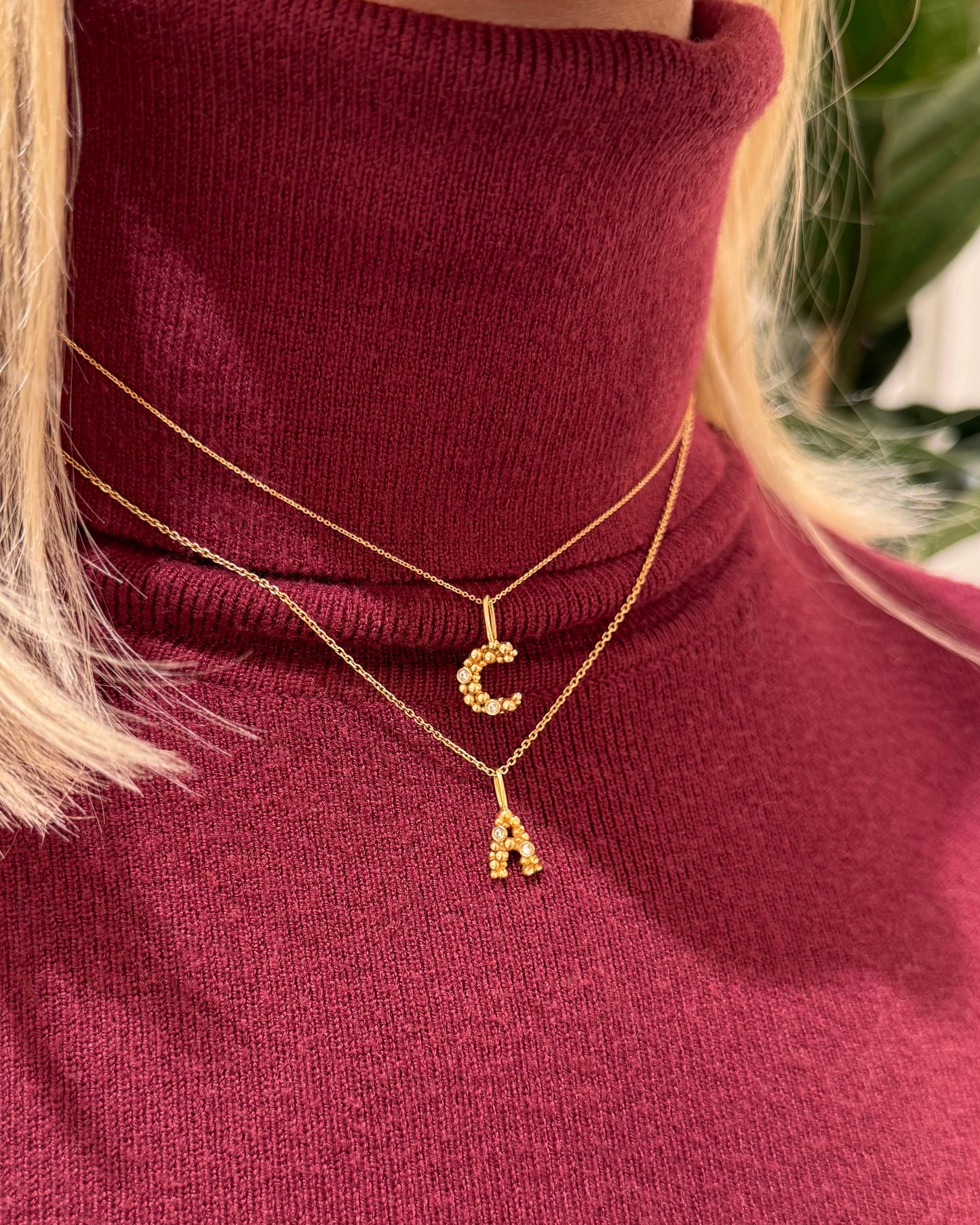 18ct Gold "C" Letter Charm